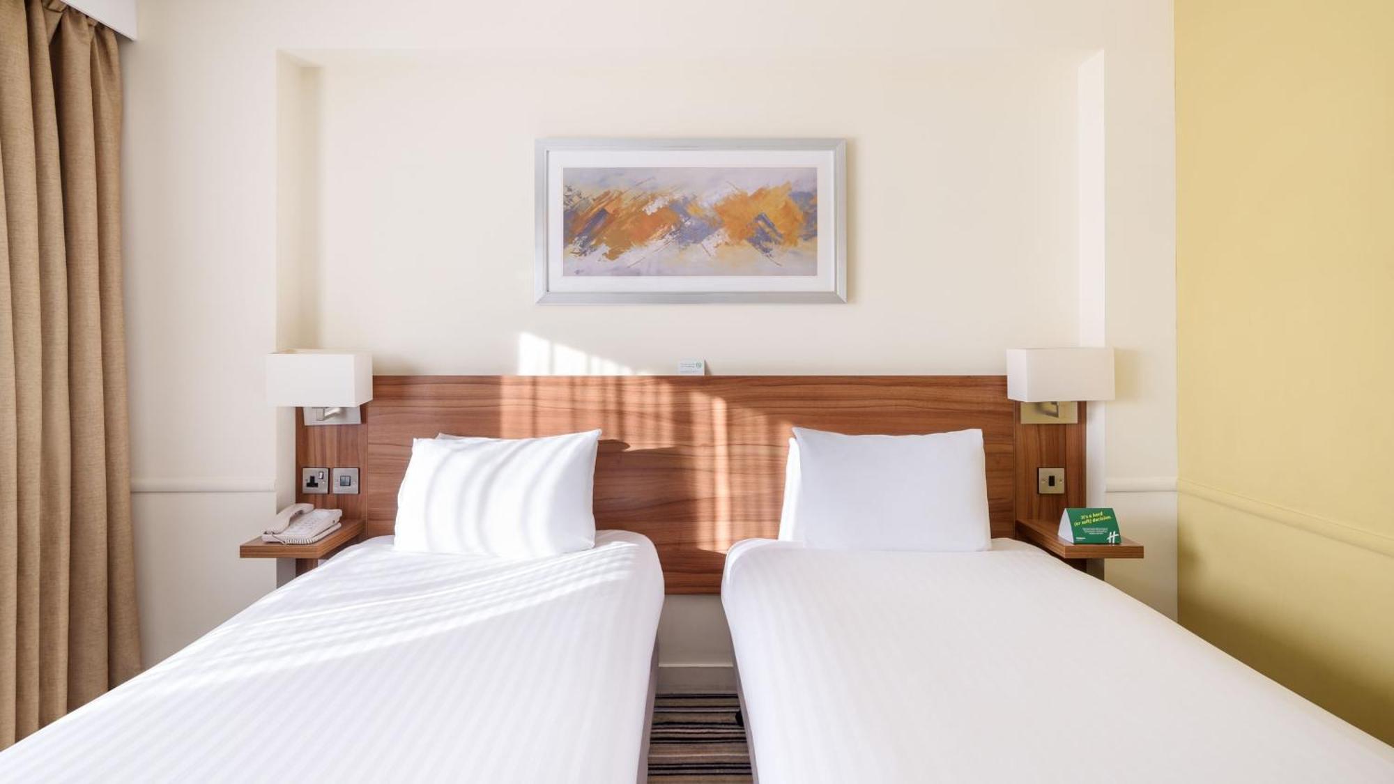 Holiday Inn Taunton M5, Jct25 By Ihg Экстерьер фото